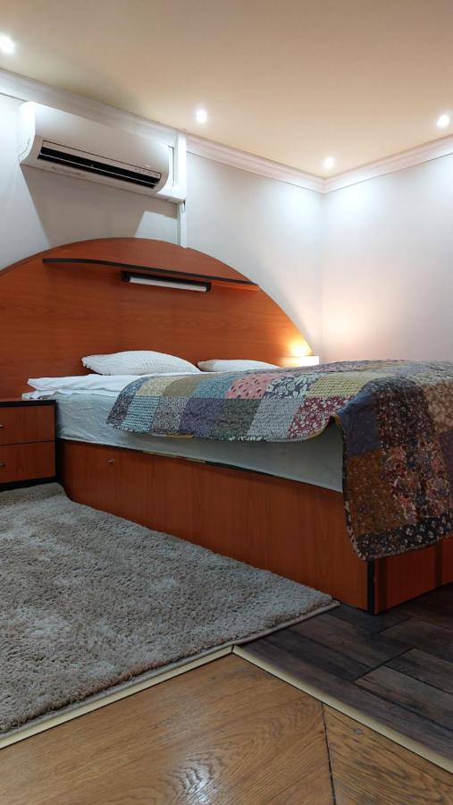 גיולה Family Apartman מראה חיצוני תמונה