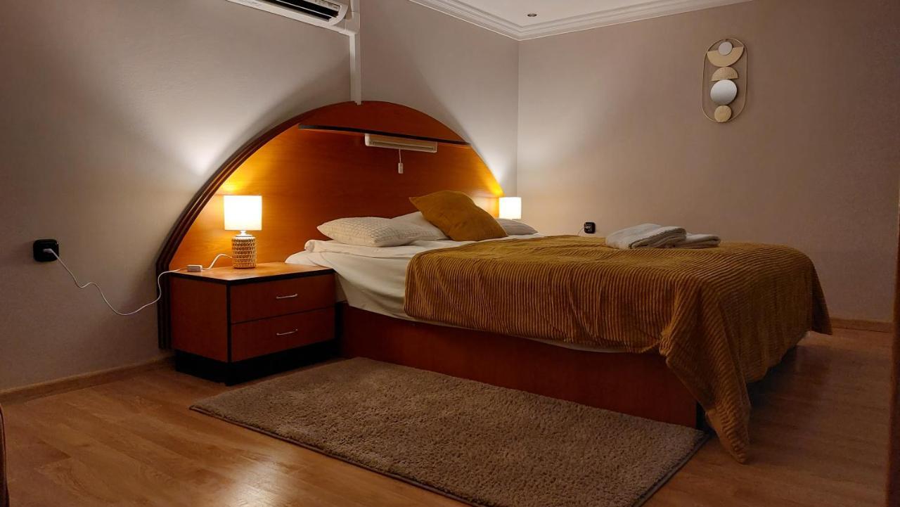 גיולה Family Apartman מראה חיצוני תמונה